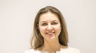 Jevgenija-Cepiene_odontologe
